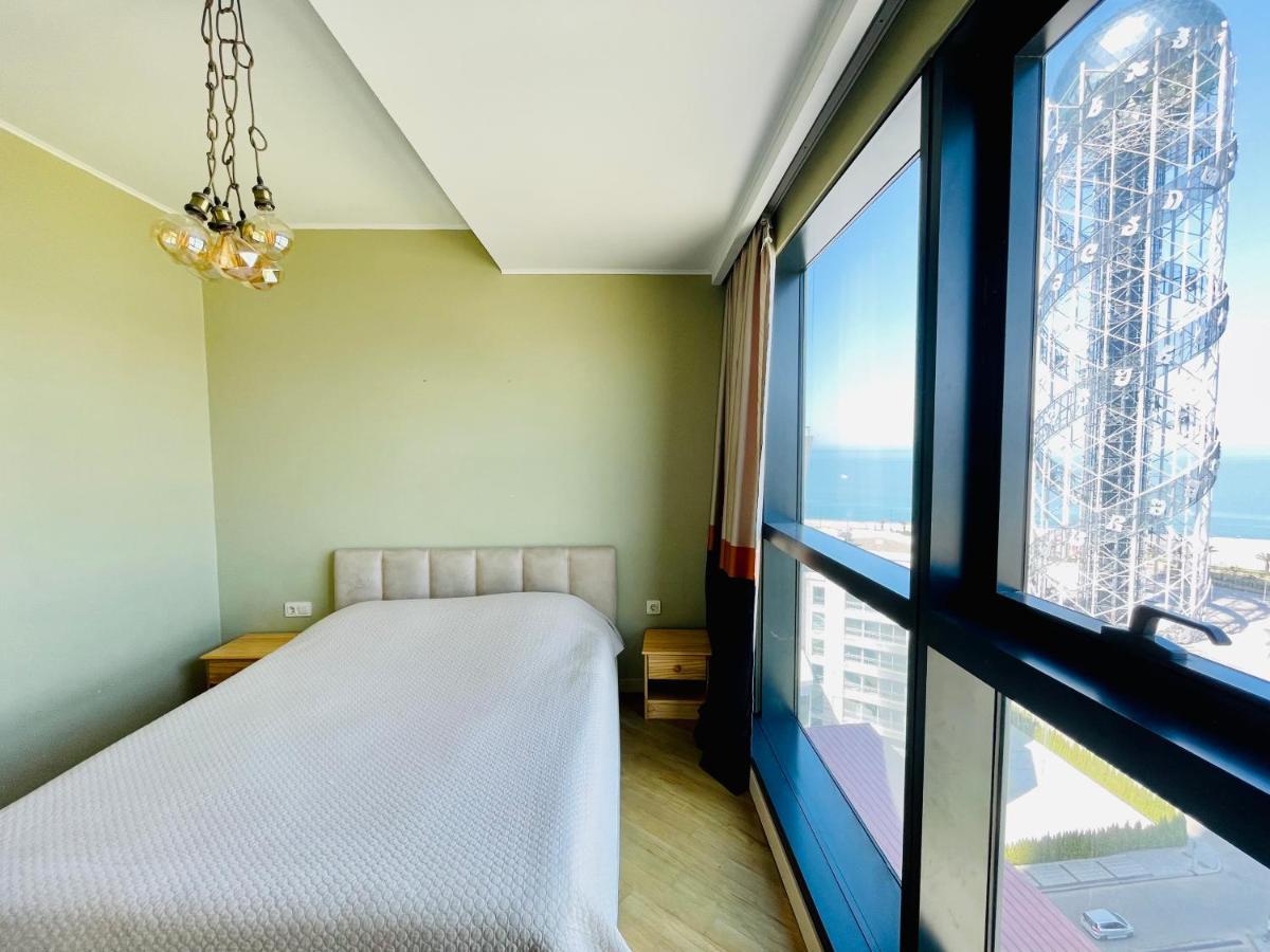 Balmaral Apart Hotel Batumi Bagian luar foto