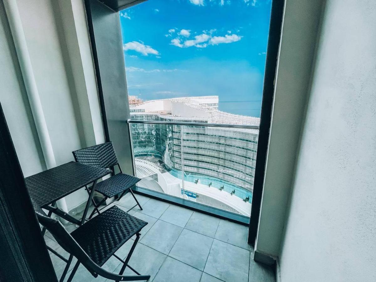 Balmaral Apart Hotel Batumi Bagian luar foto