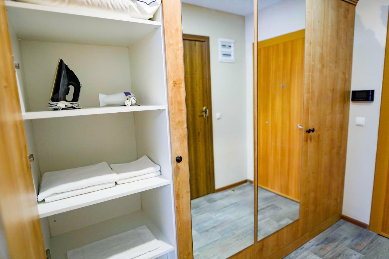 Balmaral Apart Hotel Batumi Bagian luar foto